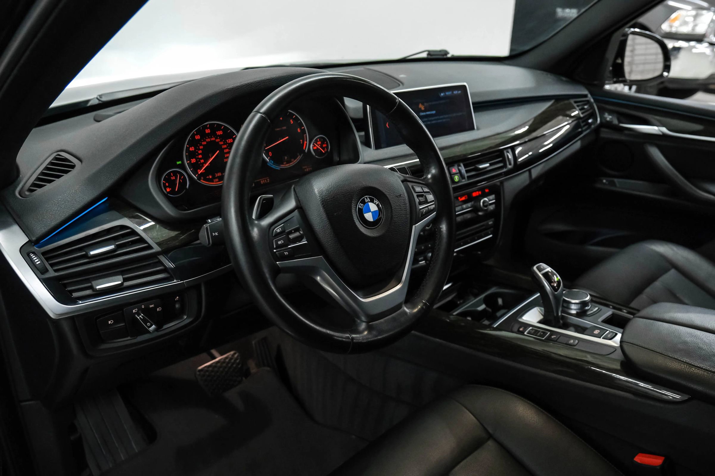 Used 2018 BMW X5 xDrive35i AWD/4WD image 2