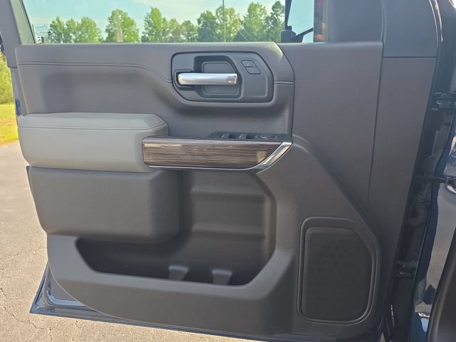 Used 2023 Chevrolet Silverado 3500 LT w/ Convenience Package AWD/4WD image 27