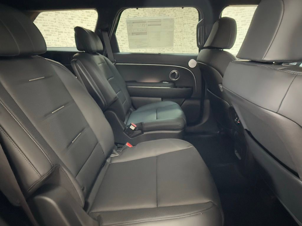 New 2026 Hyundai Palisade Calligraphy FWD image 13