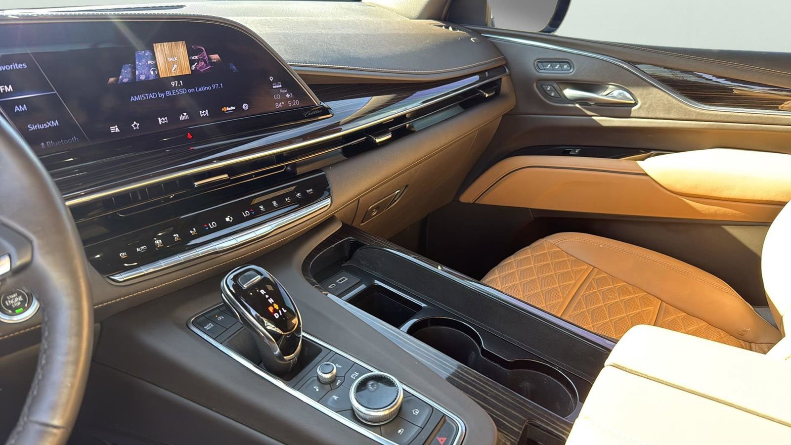 Used 2022 Cadillac Escalade ESV Sport w/ Touring Package image 20