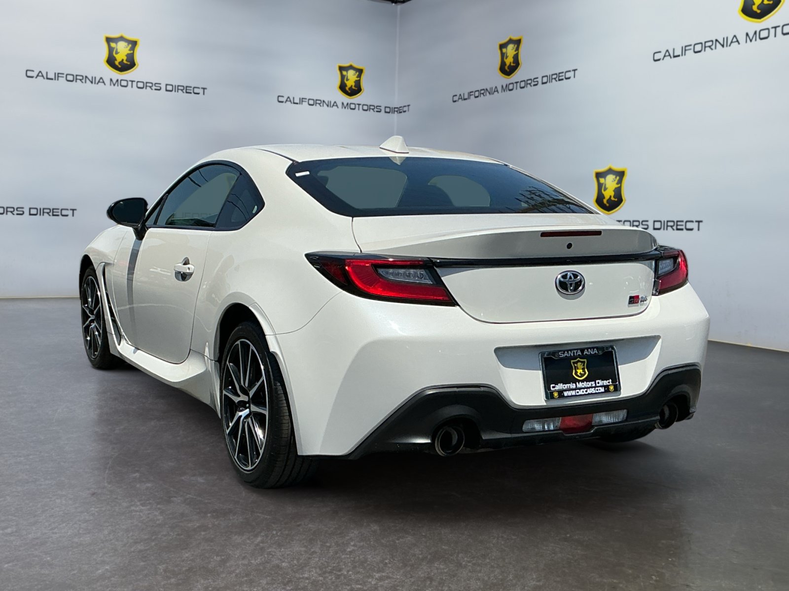 Used 2022 Toyota GR86 w/ ALL Weather Mat Package (TMS) RWD image 7