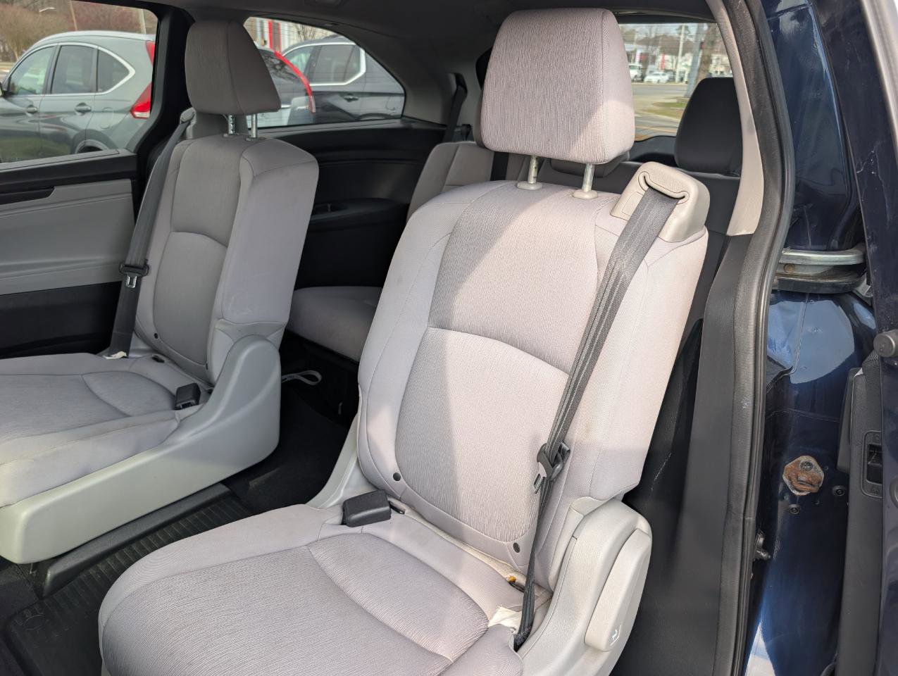 Used 2018 Honda Odyssey LX image 25