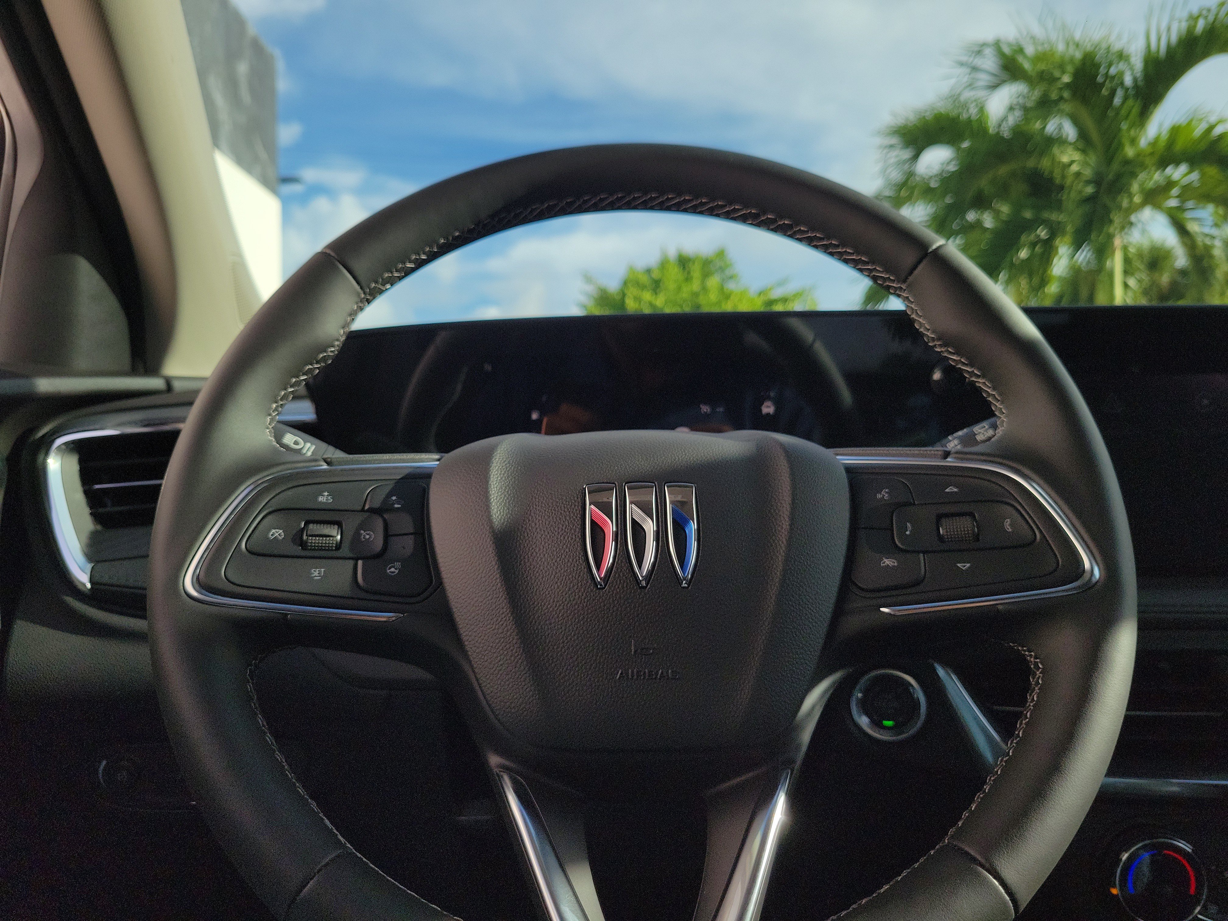 New 2026 Buick Encore GX Preferred w/ Comfort Package FWD image 24
