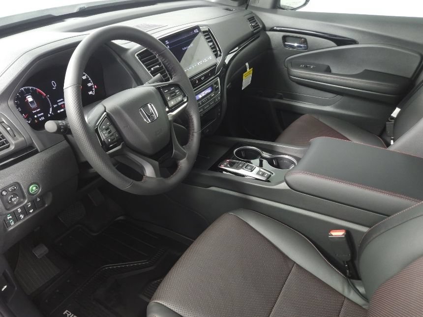 New 2026 Honda Ridgeline Black Edition image 12