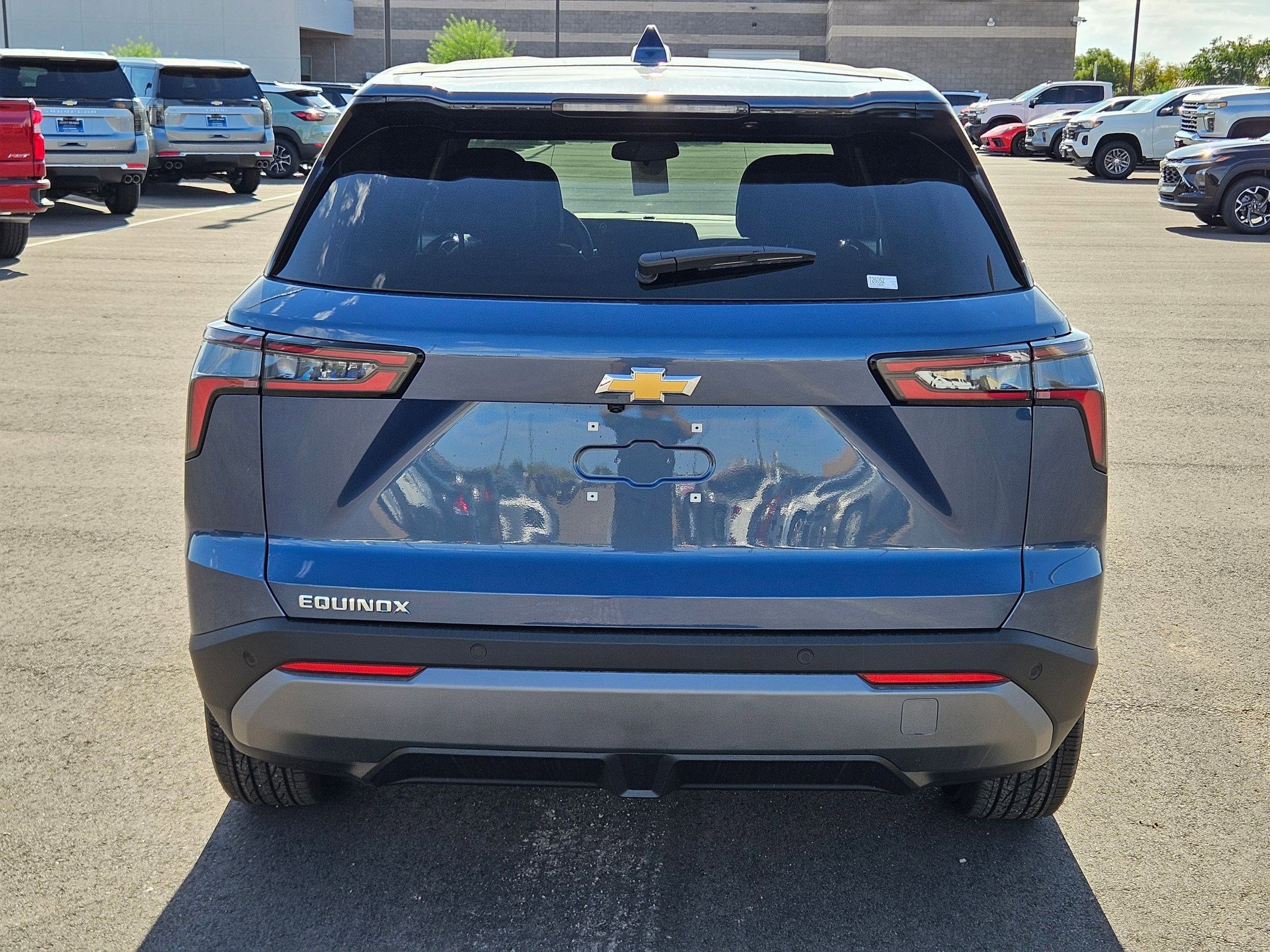 New 2026 Chevrolet Equinox LT w/ Convenience Package II image 4