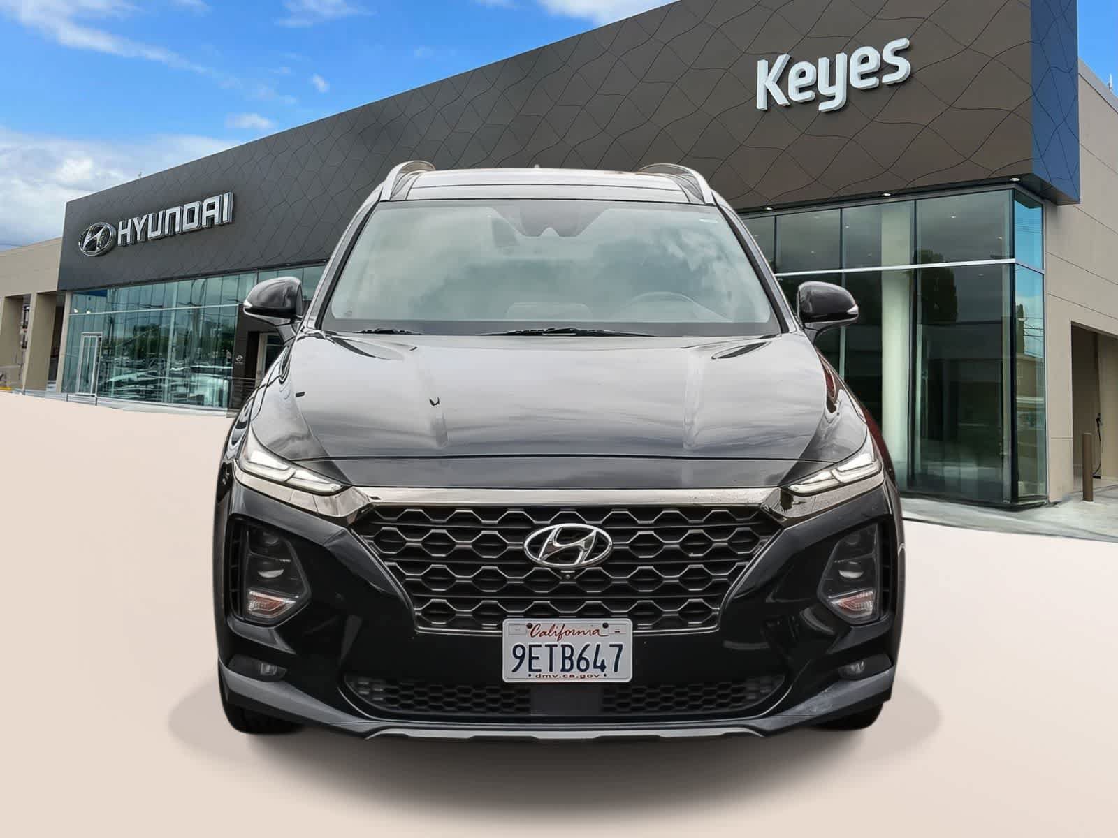 Used 2019 Hyundai Santa Fe FWD image 2