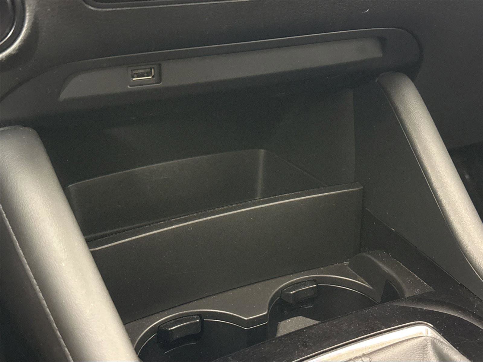 Used 2019 MAZDA MAZDA3 Hatchback image 25