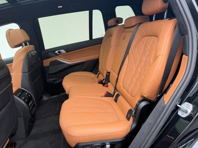 Certified 2023 BMW X7 xDrive40i w/ M Sport Package AWD/4WD image 11