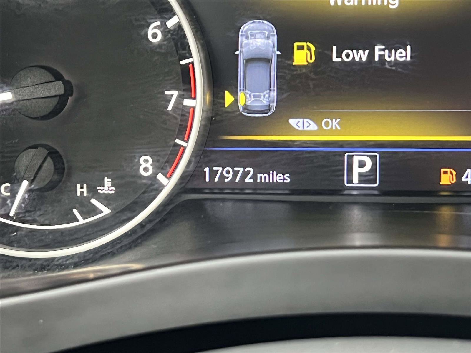 Certified 2024 Nissan Murano SV image 33