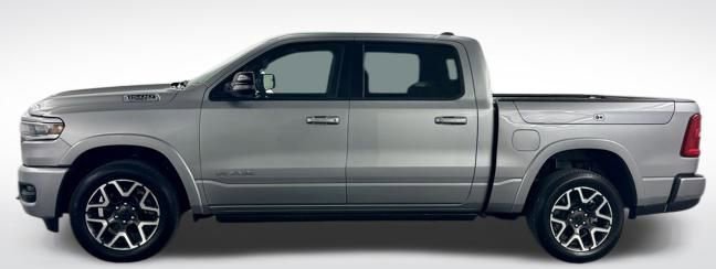 Used 2025 RAM 1500 Laramie w/ Laramie Southwest Edition image 5