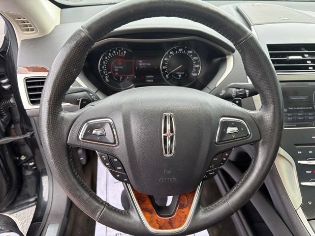 Used 2014 Lincoln MKZ AWD image 12