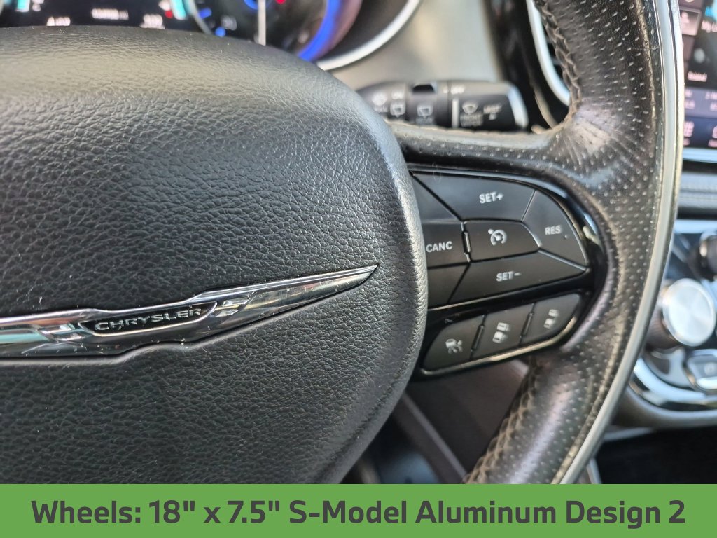 Used 2021 Chrysler Pacifica Limited w/ S Appearance Package AWD/4WD image 21