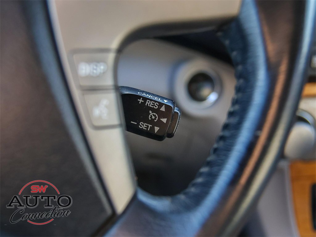 Used 2010 Toyota Highlander Limited image 34