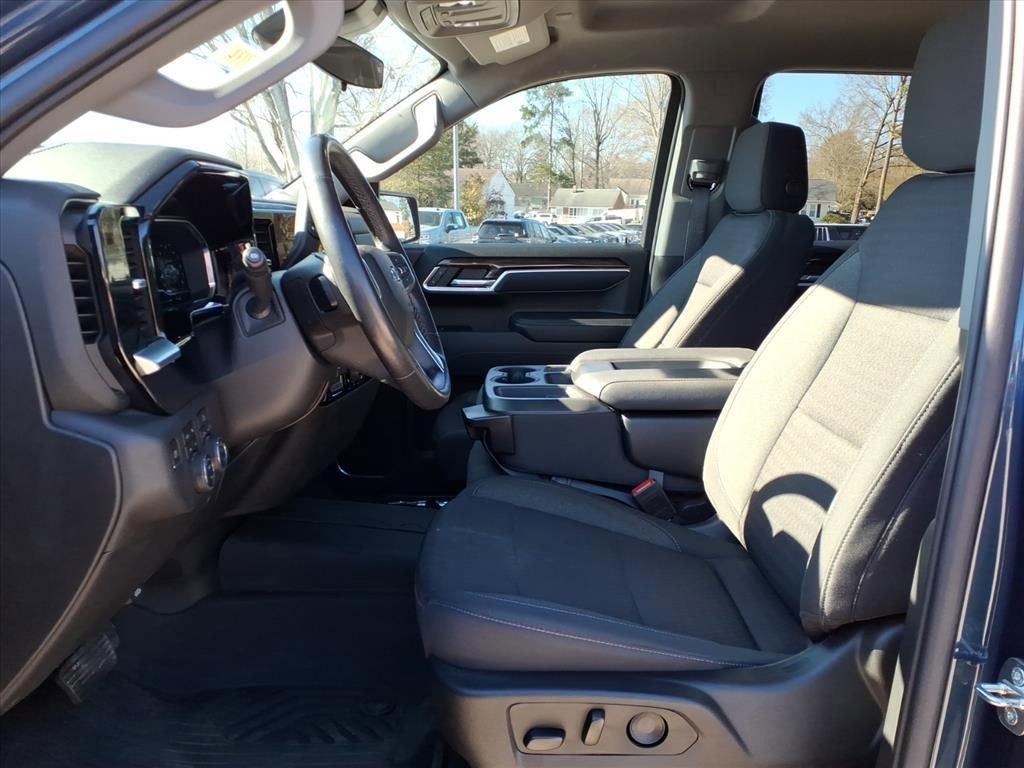 Used 2022 Chevrolet Silverado 1500 RST image 16