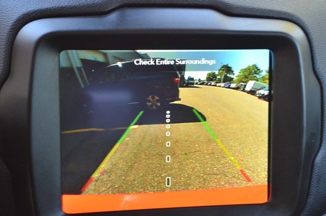 Used 2022 Jeep Renegade Latitude image 32