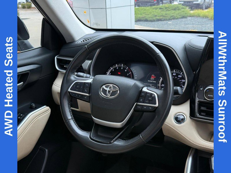 Used 2023 Toyota Highlander XLE AWD/4WD image 15