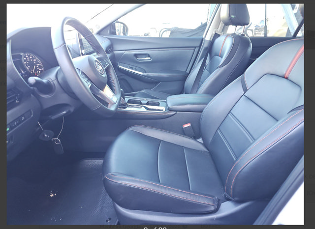 Used 2025 Nissan Sentra SR w/ SR Premium Package FWD image 4