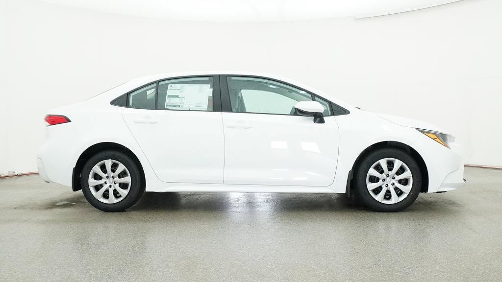 New 2027 Toyota Corolla LE FWD image 30