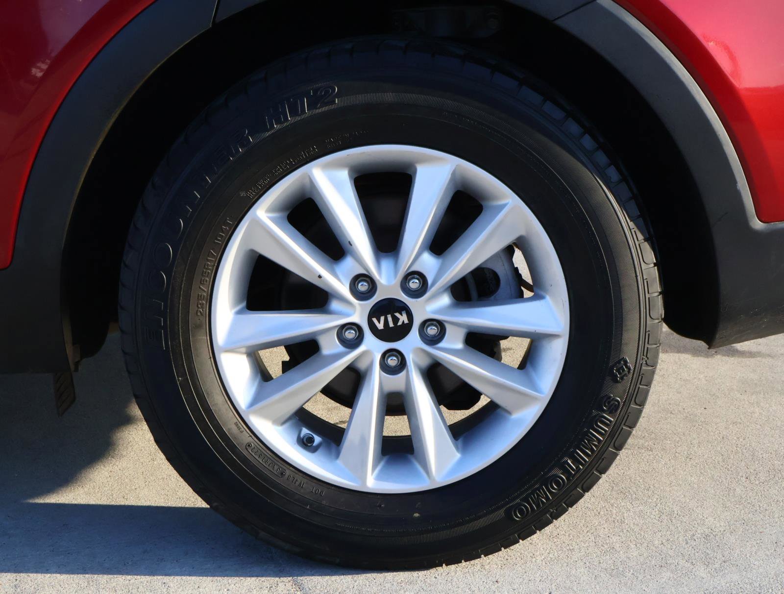 Used 2020 Kia Sorento LX image 7