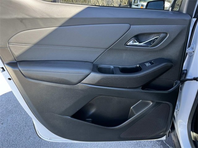 Used 2024 Chevrolet Traverse LT image 19