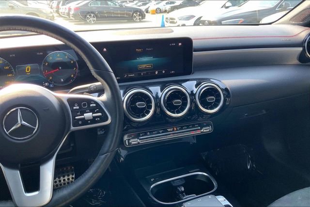 Used 2020 Mercedes-Benz CLA 250 4MATIC image 5