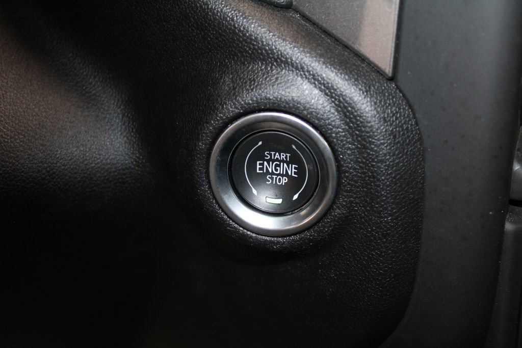 Used 2024 Chevrolet Silverado 1500 Custom image 47