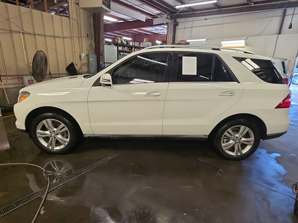 Used 2015 Mercedes-Benz ML 350 4MATIC image 2