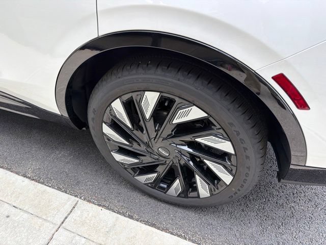 New 2026 Lincoln Nautilus Reserve AWD/4WD image 6