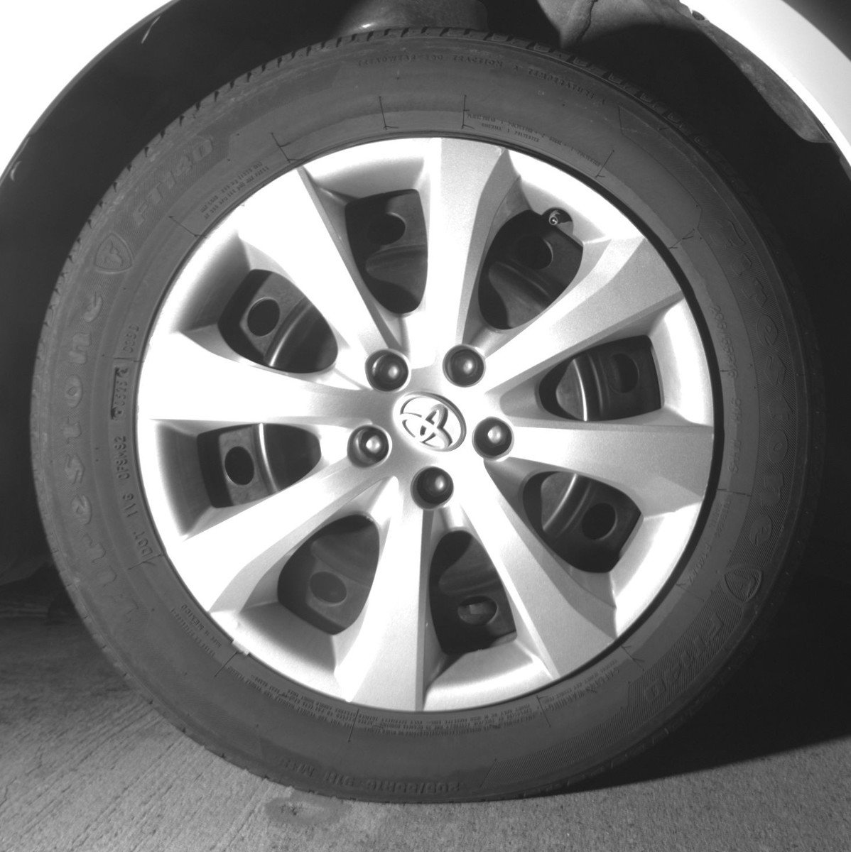 Used 2025 Toyota Corolla LE image 13