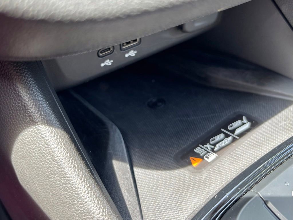 Used 2025 Buick Envista Avenir FWD image 30