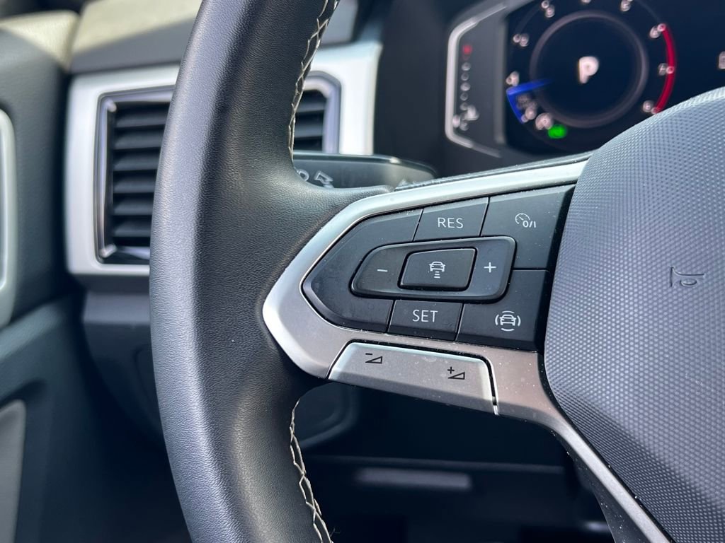 Used 2023 Volkswagen Atlas Cross Sport SE image 20