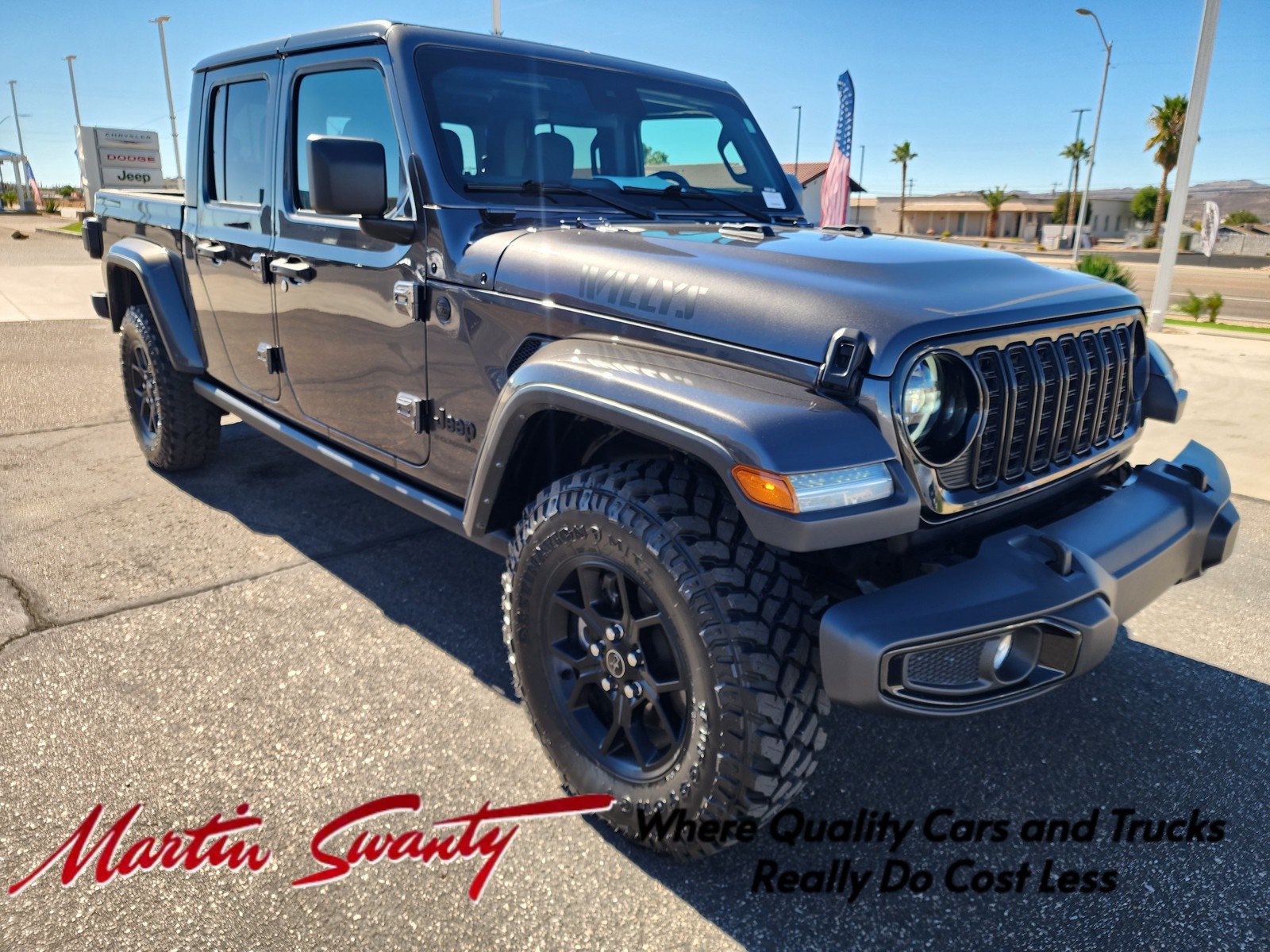 Used 2025 Jeep Gladiator Sport AWD/4WD image 1