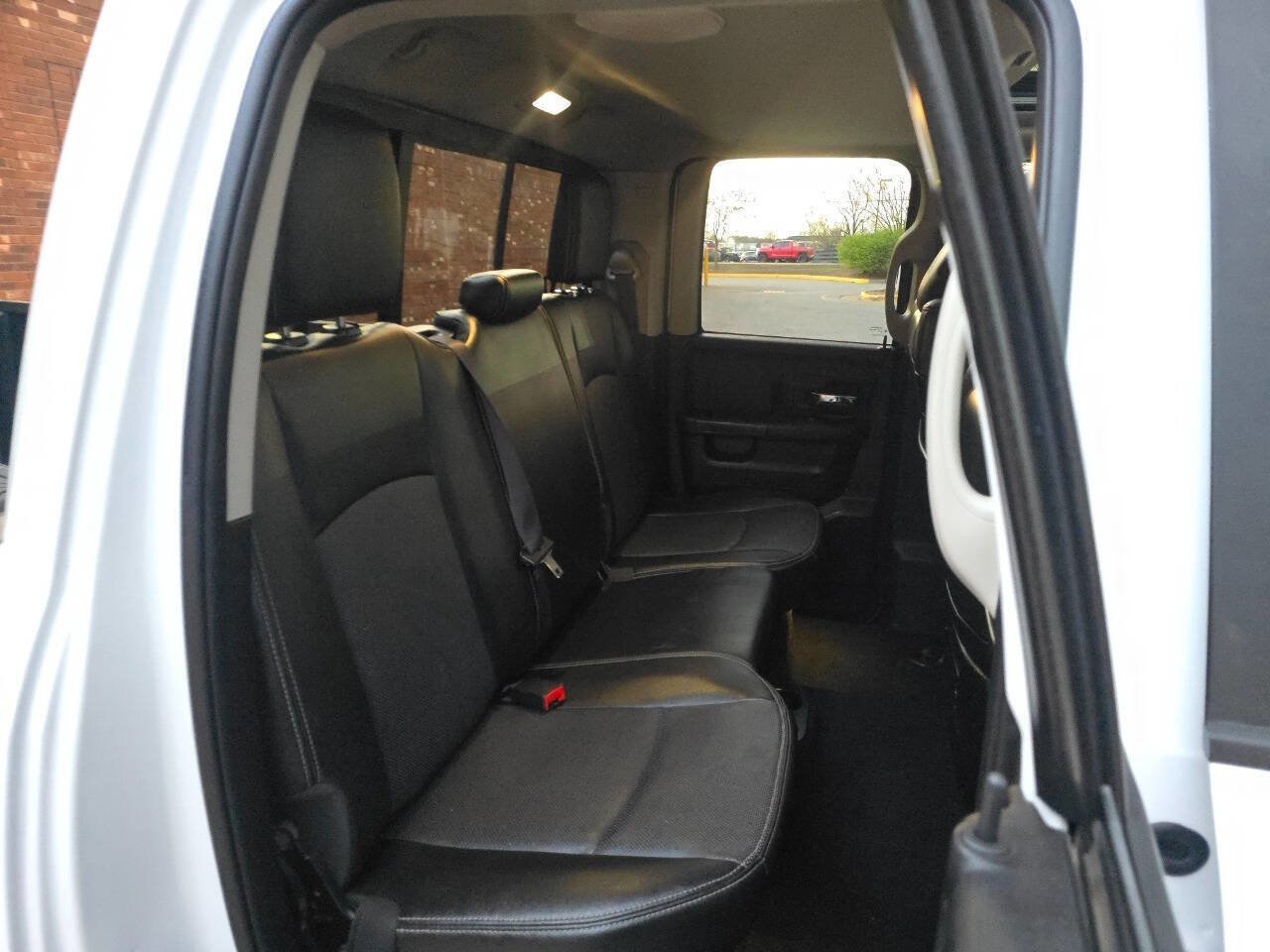 Used 2015 RAM 1500 Sport w/ Sport Premium Group AWD/4WD image 19