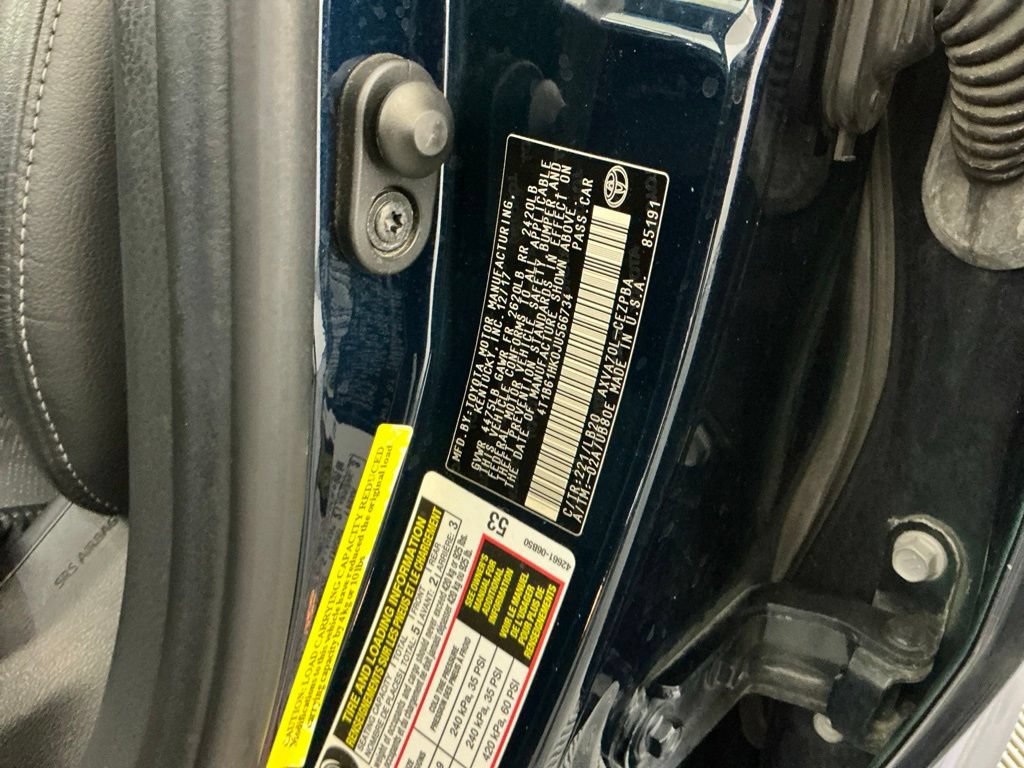 Used 2018 Toyota Camry XSE FWD image 30