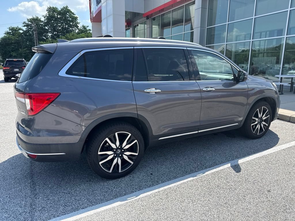 Used 2020 Honda Pilot Touring image 2