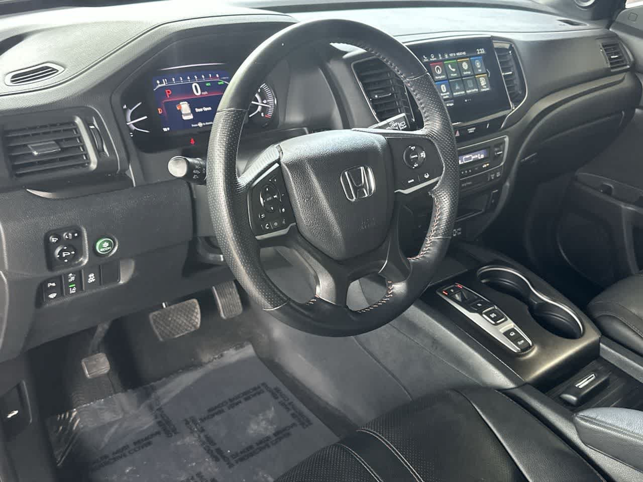 Used 2023 Honda Passport TrailSport image 13