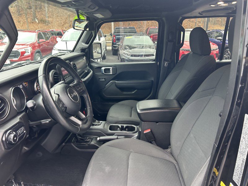 Used 2022 Jeep Wrangler Sport image 14