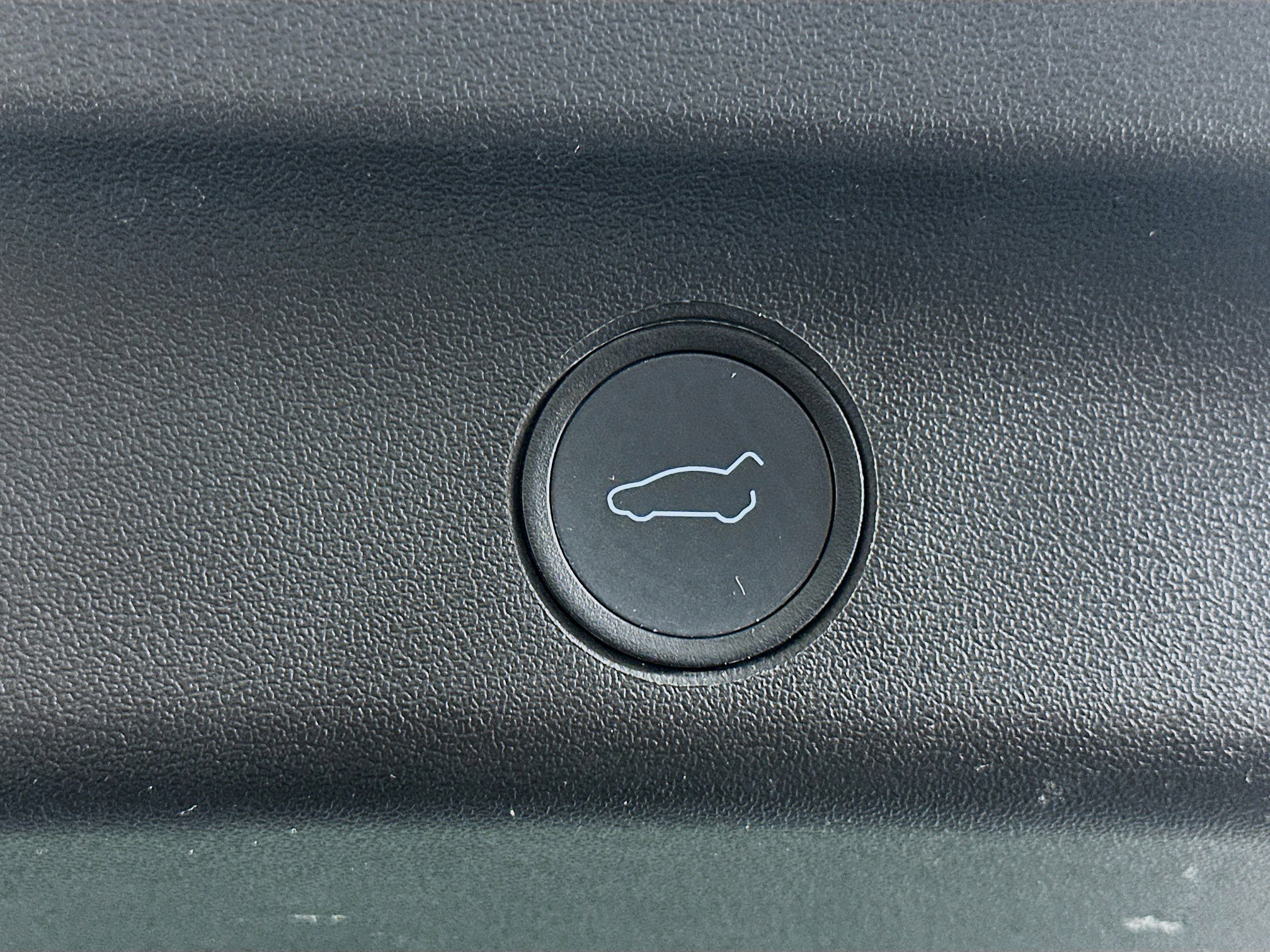 Used 2021 Tesla Model Y Long Range AWD/4WD image 29