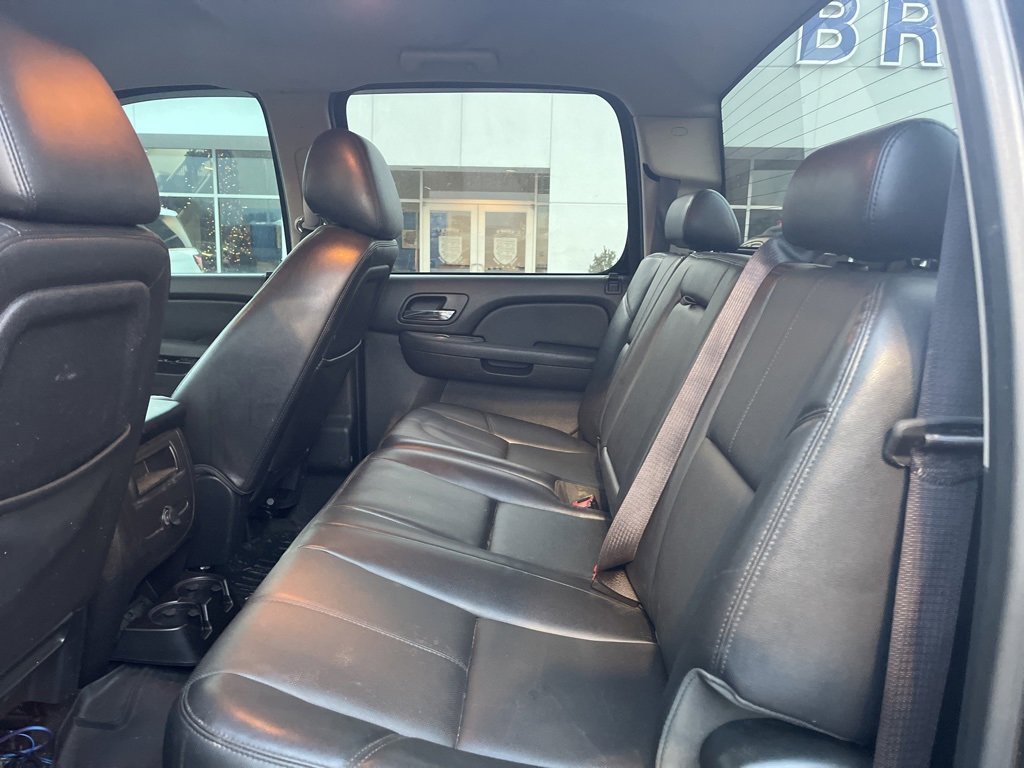 Used 2013 Chevrolet Silverado 2500 LTZ w/ LTZ Plus Package image 8