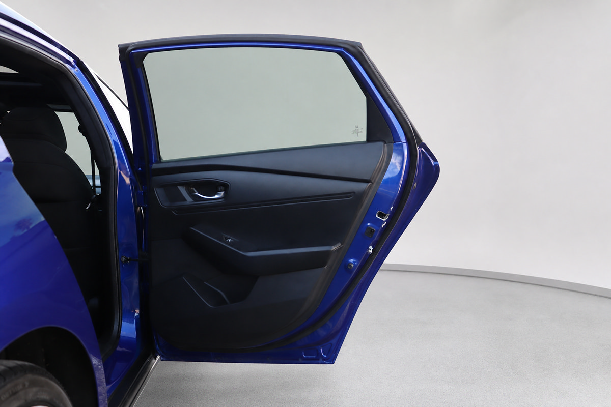Used 2023 Honda Accord Sport image 13