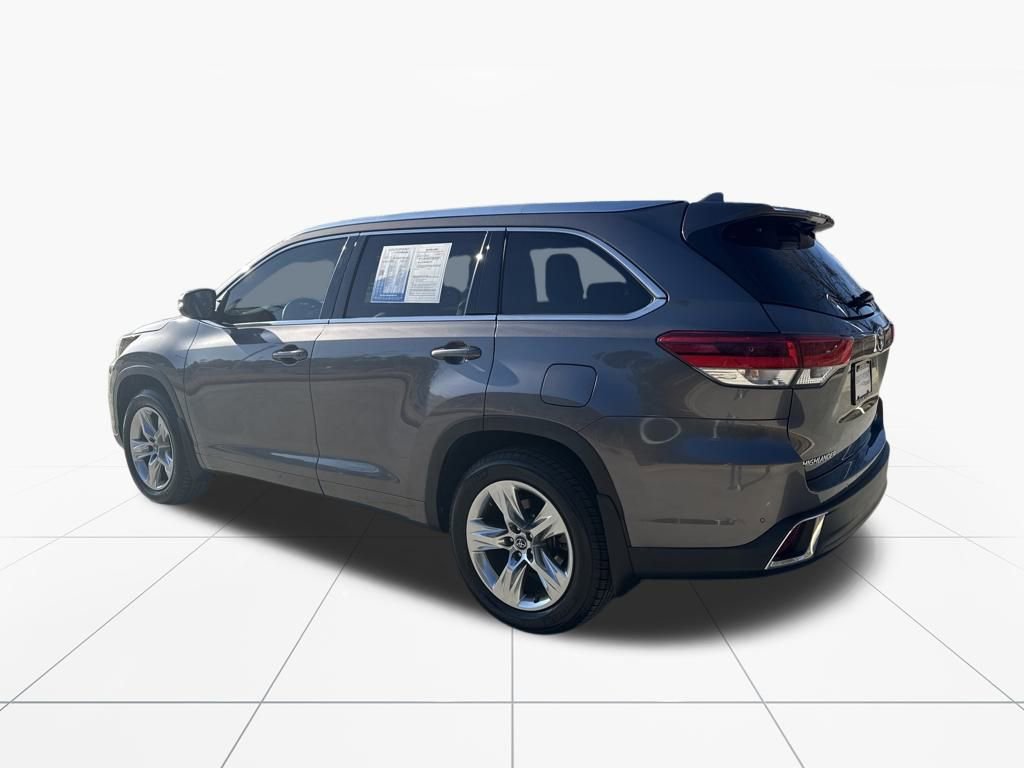 Used 2019 Toyota Highlander Limited image 6