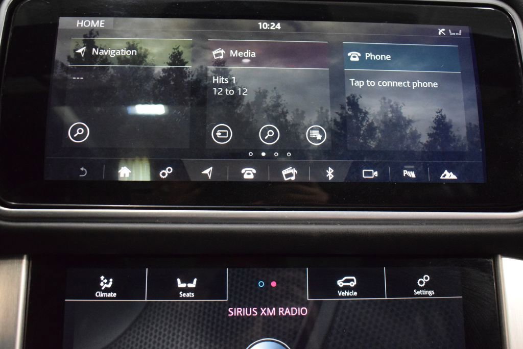 Used 2019 Land Rover Range Rover Long Wheelbase Supercharged image 27