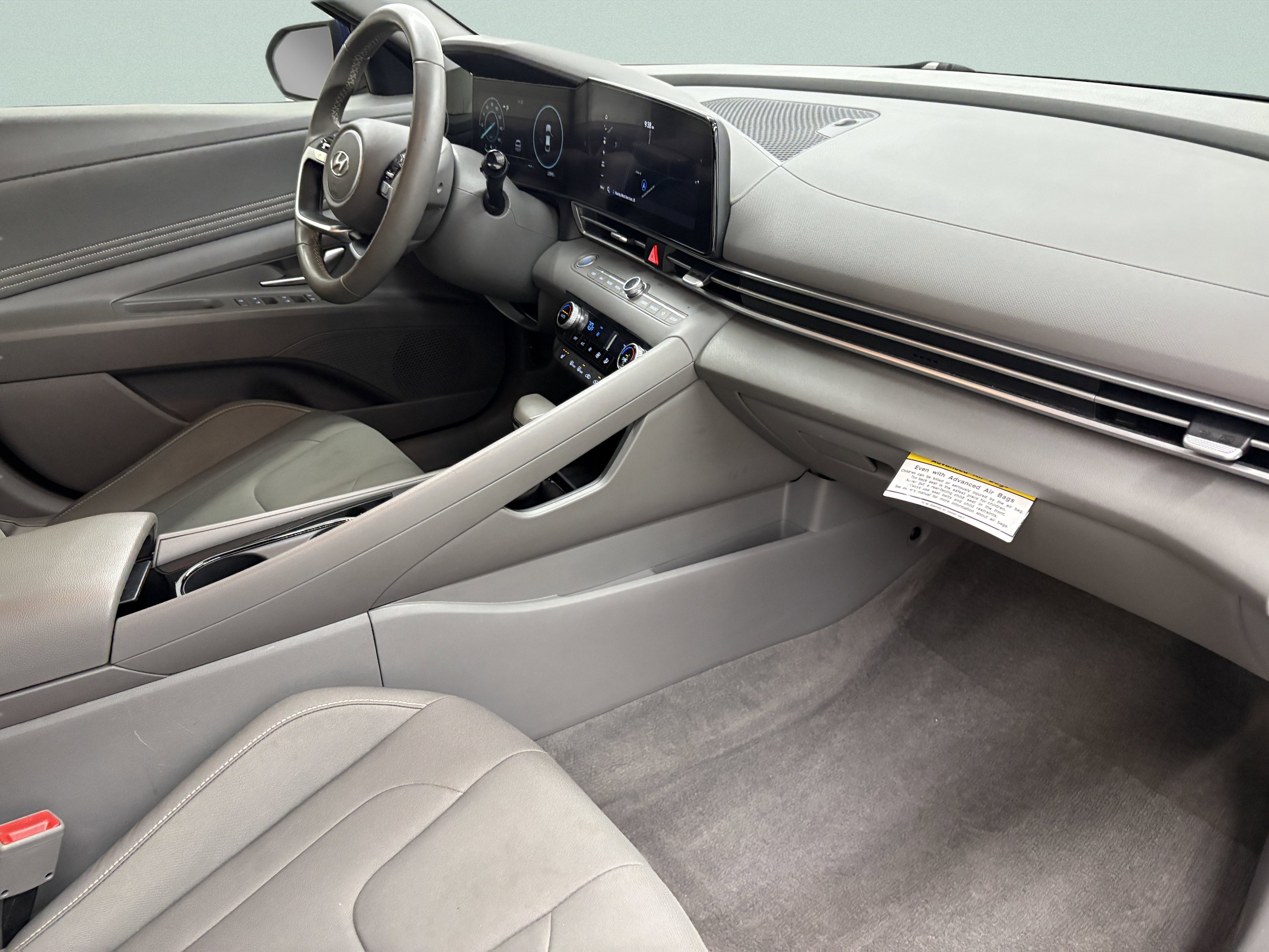Used 2023 Hyundai Elantra SEL w/ Convenience Package FWD image 20