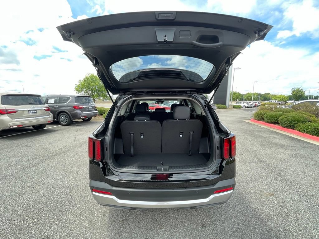 New 2026 Kia Sorento S FWD image 7
