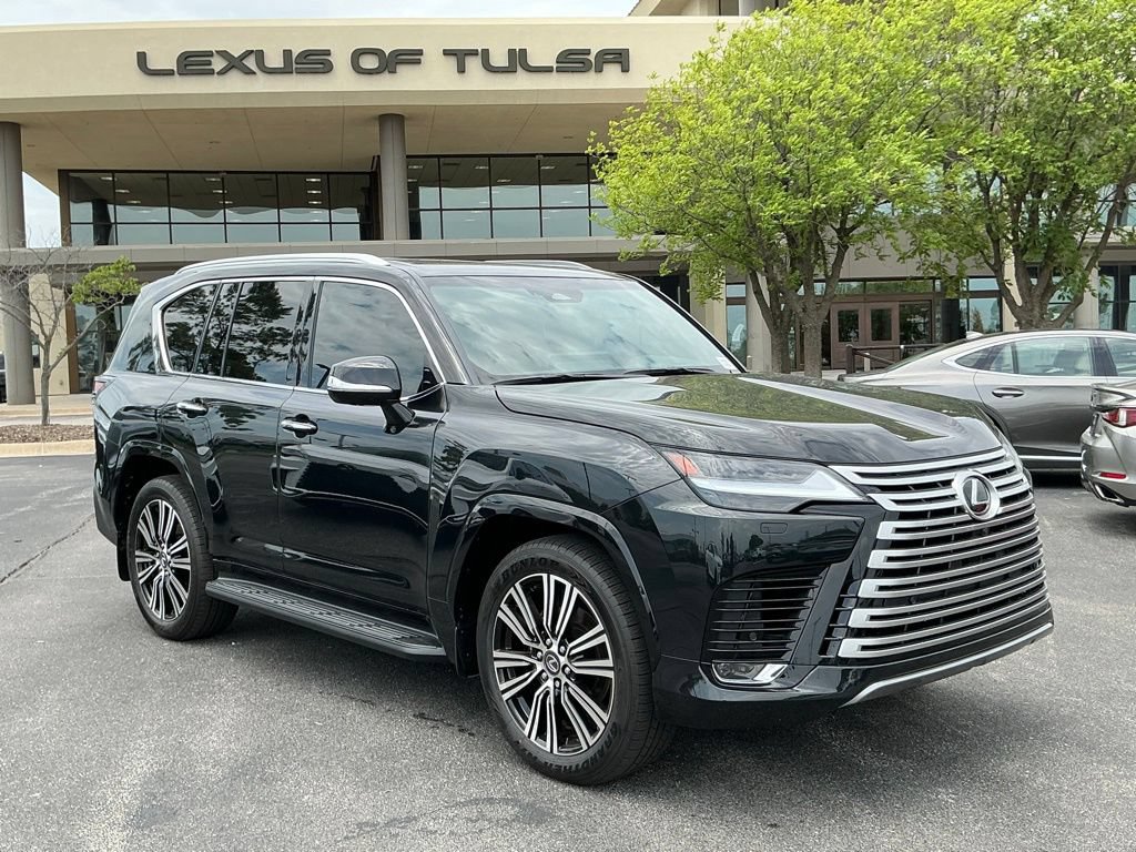New 2026 Lexus LX 600 4WD w/ Accessory Package (2T) image 1