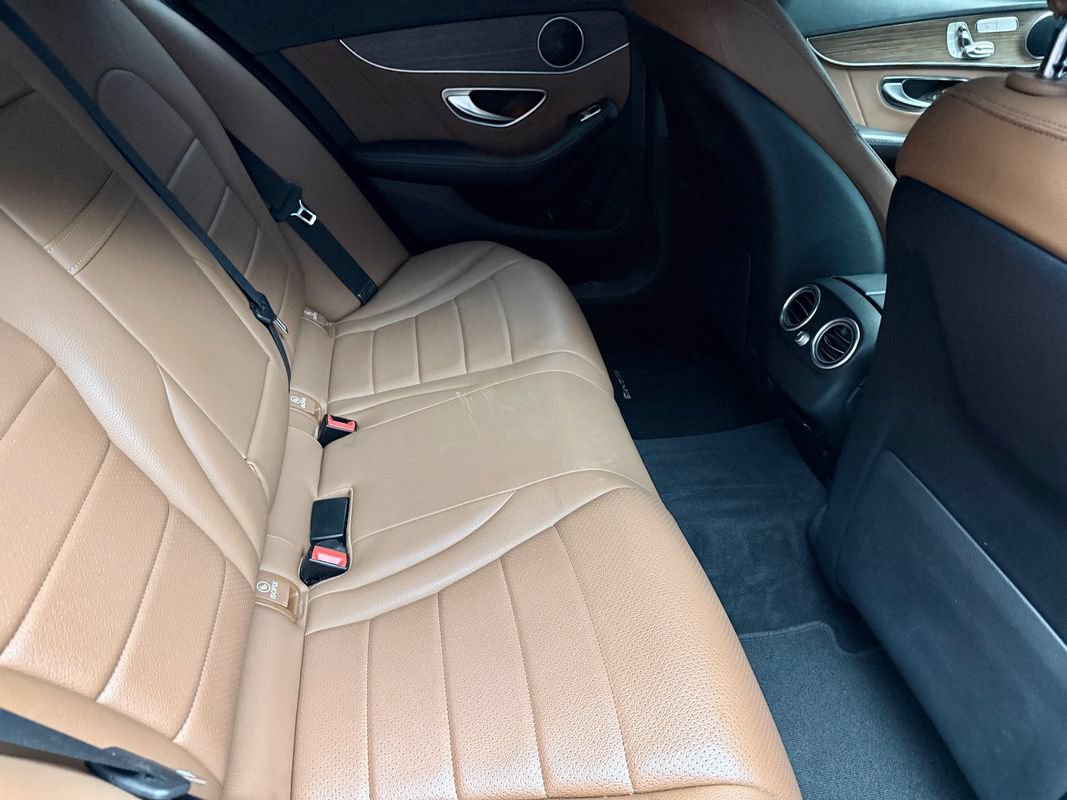 Used 2019 Mercedes-Benz C 300 4MATIC Sedan image 14