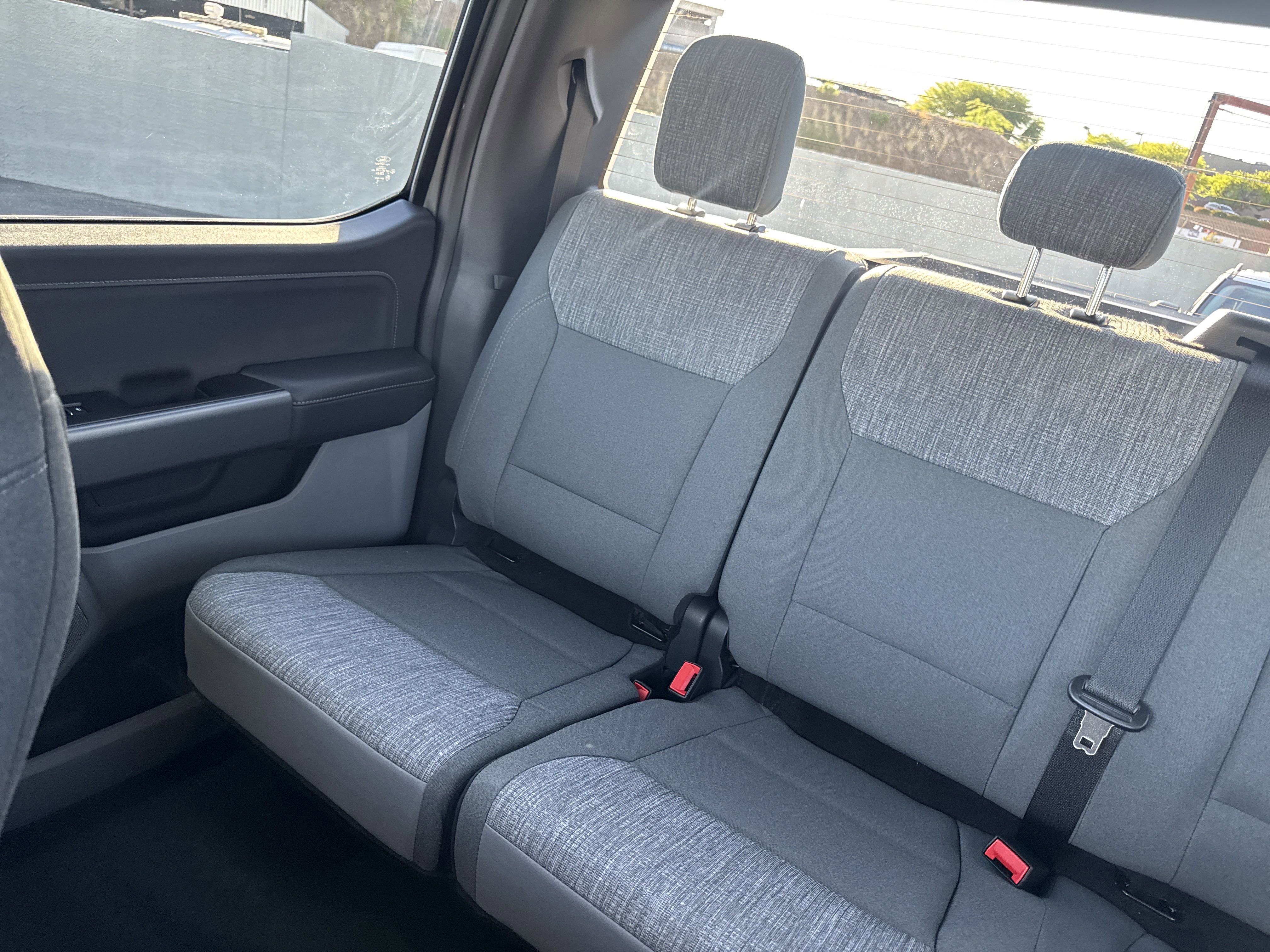 New 2025 Ford F350 XLT w/ Black Appearance Package image 30