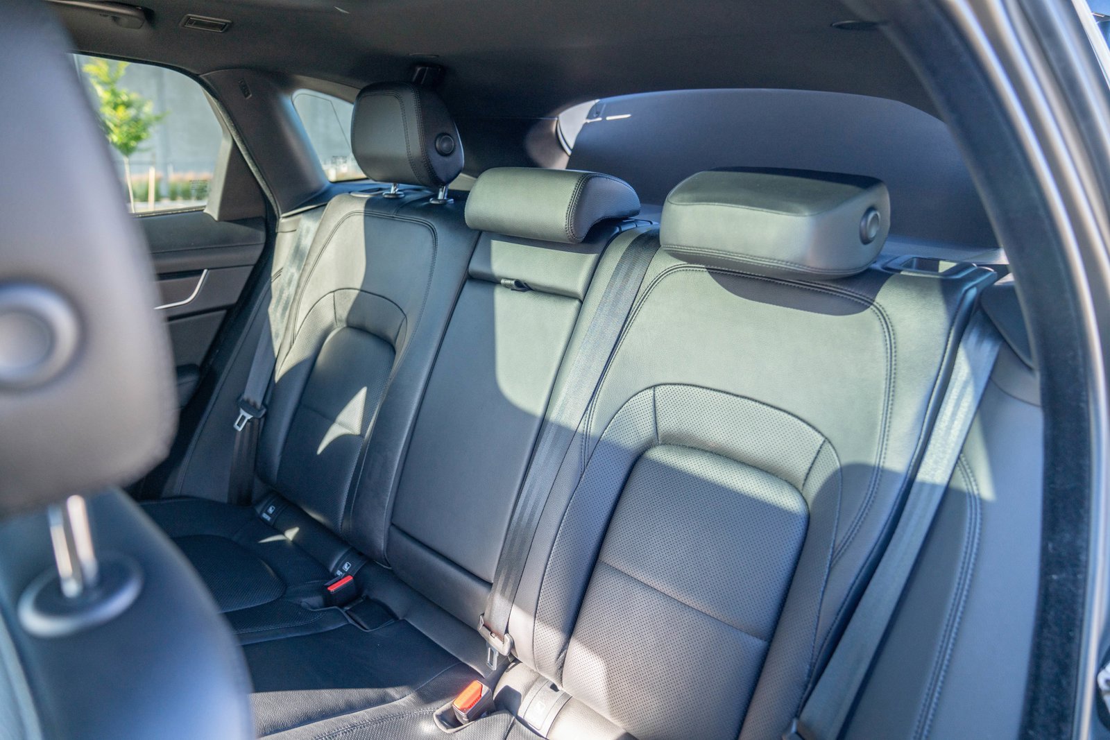 Used 2021 Jaguar F-PACE S AWD/4WD image 24