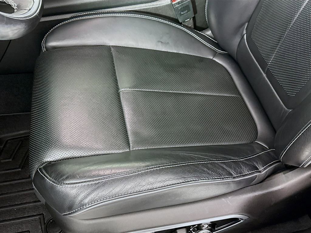 Used 2021 Jeep Grand Cherokee L Overland w/ Luxury Tech Group IV AWD/4WD image 21