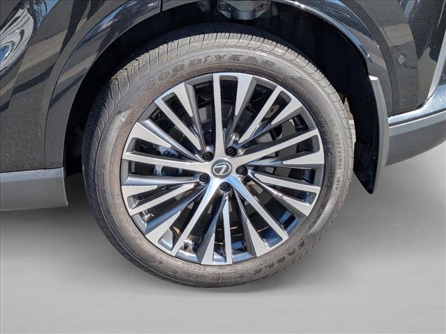 Used 2024 Lexus RX 350 Premium Plus w/ Convenience Package image 23